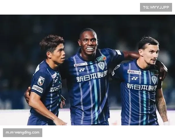 福冈黄蜂与湘南丽海上半场零封对手 战况胶着