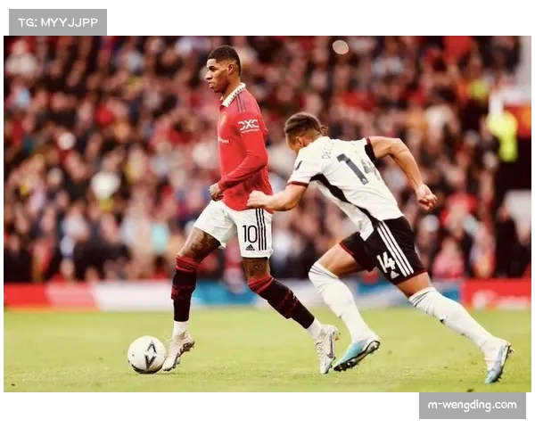 阿森西奥飞铲引争议 VAR改判点球成比赛转折 阿森西奥飞铲引争议 VAR改判点球成比赛转折